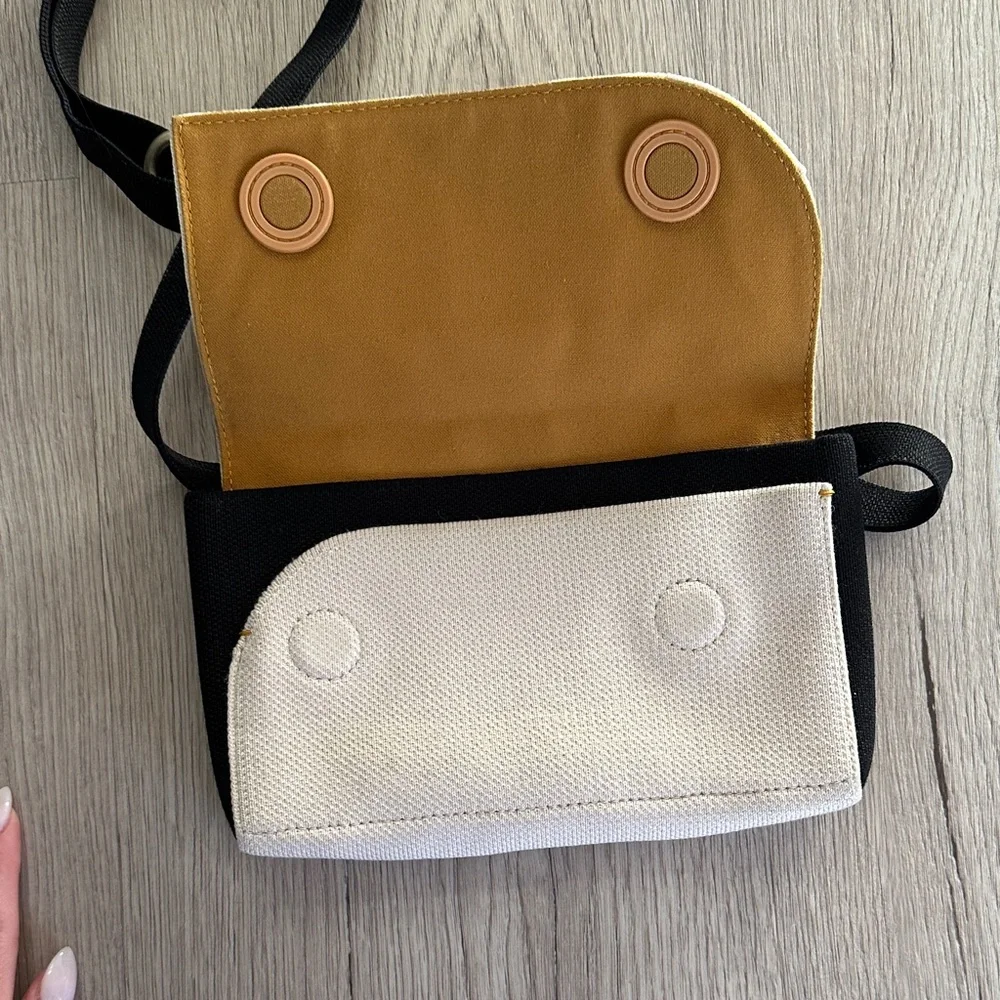 Rothy's Cream and Black Belt Bag - Picture 4 of 9